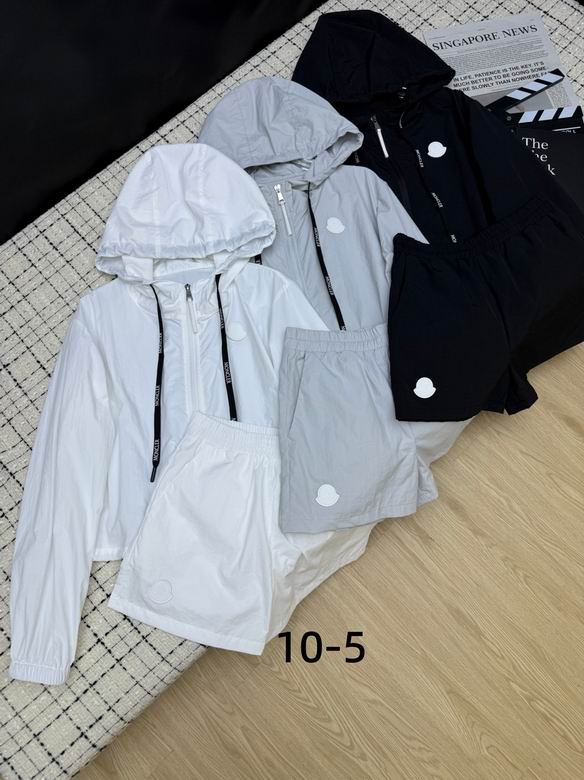 Moncler S-XL 38